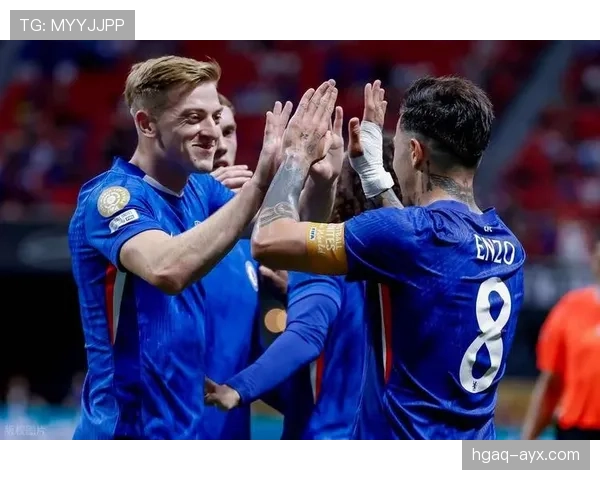 南美足坛刮起青春风暴，新星转会潮引全球关注