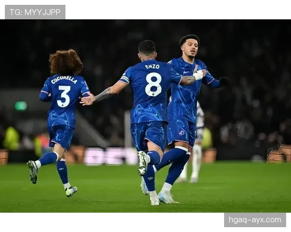 切尔西逆转取胜，精彩表现助球队状态回暖再度赢得比赛